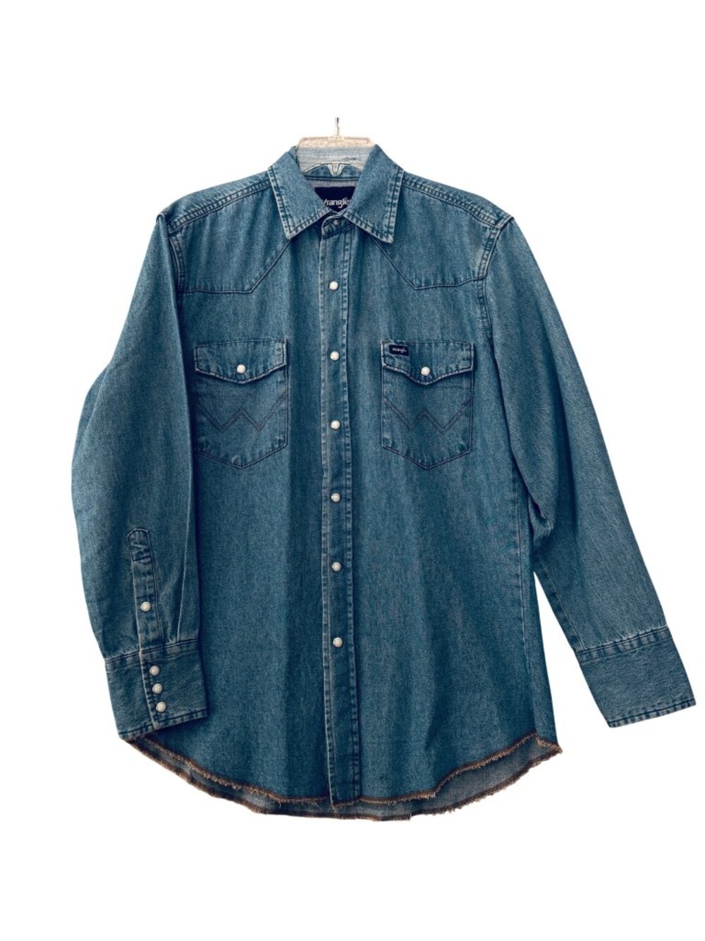 Wrangler Men's Cowboy Cut Denim Shirt Size M Long Sleeve Snaps Western Casual